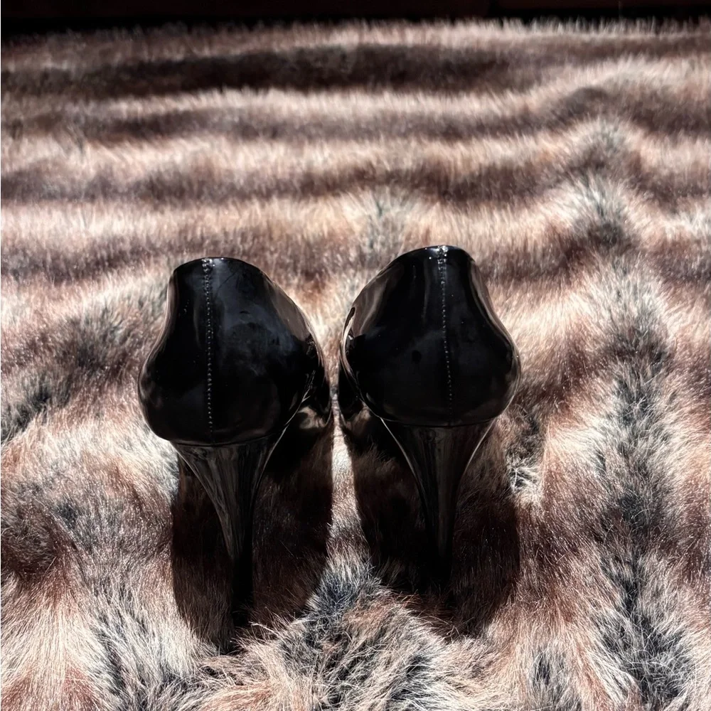 Vintage GUESS Black Patent Peep-Toe High Heels